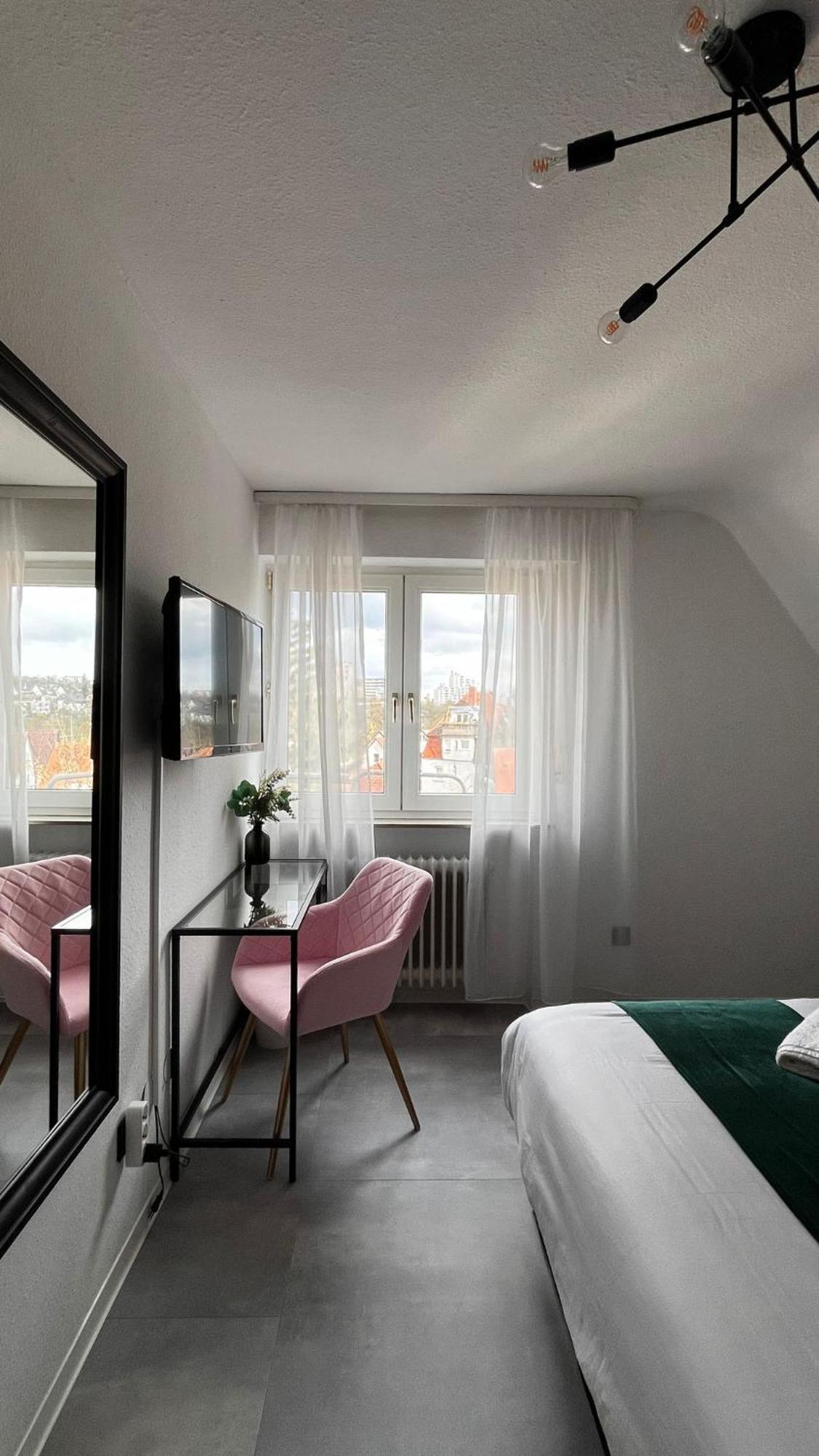 Hola Hotel Stuttgart Exteriör bild